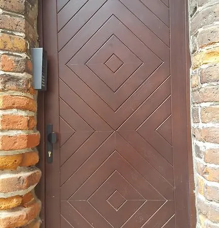Brama Straganiarska Nad Sama Motlawa Historic Traders Gate *